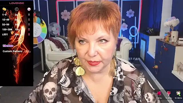 Kira Kenett online show from 10-23-25, 06:06