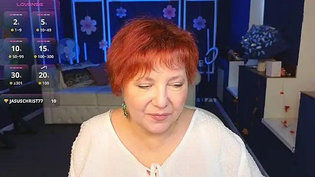 Kira Kenett online show from 11-25-25, 06:57