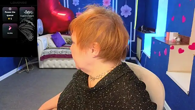 Kira Kenett online show from 03-26-26, 04:34