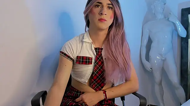 Melody Bakeer online show from 09-16-25, 02:40