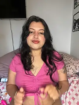 Snapshot of Emma_2903 chatting on 09-25-25, 10:13 Emma 2903 online show from 09-25-25, 10:13