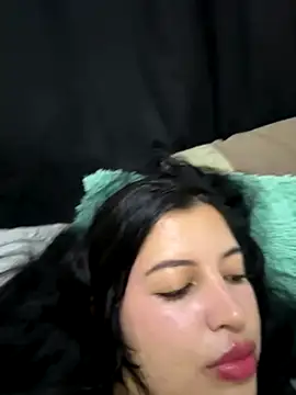 Snapshot of Emma_2903 chatting on 10-28-25, 10:45 Emma 2903 online show from 10-28-25, 10:45