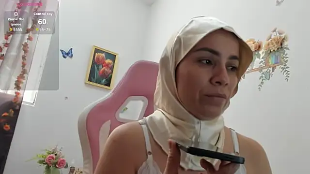 dalila kemur online show from 12-18-25, 04:24