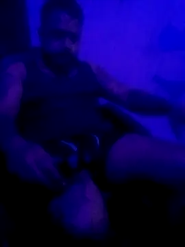 johnboones10 online show from 04-23-26, 03:14