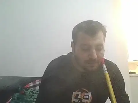 Snapshot of modelboy01 chatting on 04-12-26, 11:21 modelboy01 online show from 04-12-26, 11:21