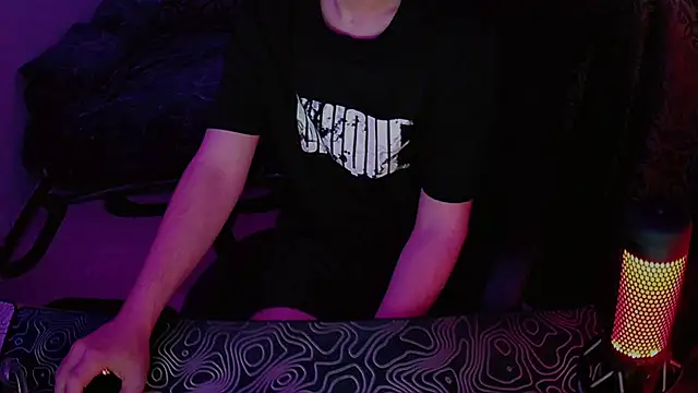 xXxHARDPORNxXx online show from 05-31-26, 07:59