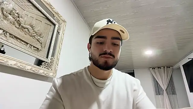 Snapshot of zayn_maximoff chatting on 07-21-26, 02:36 zayn maximoff online show from 07-21-26, 02:36