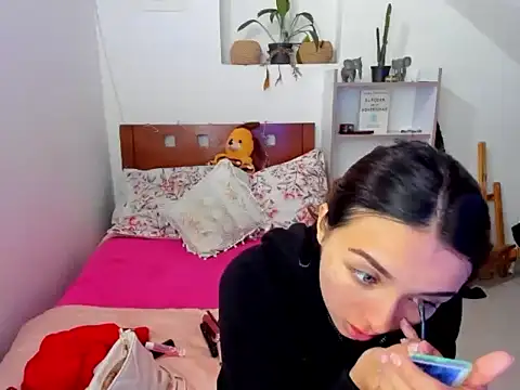 megan doll2123 online show from 12-18-25, 07:09