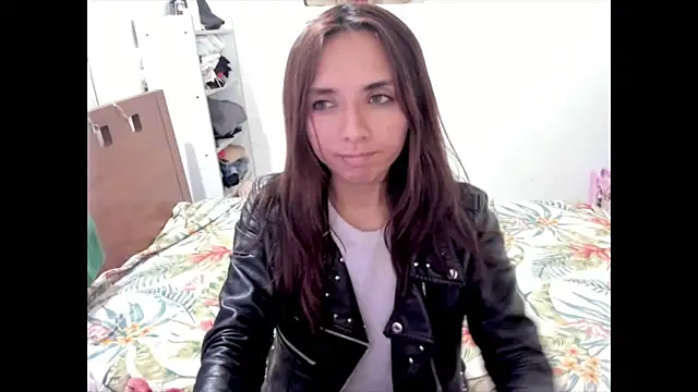 megan doll2123 online show from 02-16-26, 03:13