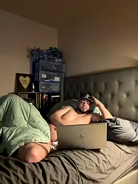 Brownroyal online show from 11-19-25, 03:34