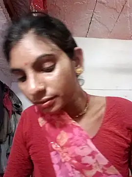 Snapshot of Mansi_ji chatting on 09-21-25, 04:30 Mansi ji online show from 09-21-25, 04:30