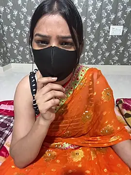 Snapshot of Sex_Queen_aaraya chatting on 05-05-26, 01:41 Sex Queen aaraya online show from 05-05-26, 01:41