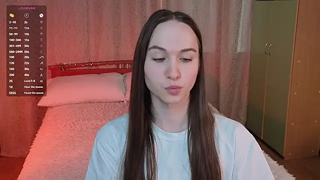 Angeel Kate online show from 03-16-26, 05:44