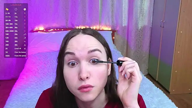 Angeel Kate online show from 04-14-26, 04:18