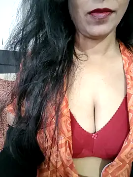 Deepa Sharma143 online show from 03-04-26, 01:44
