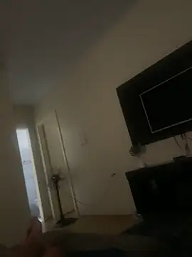 Viniciusbene online show from 04-25-26, 12:30