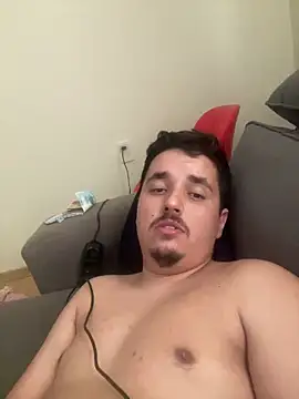 Viniciusbene online show from 04-25-26, 01:52