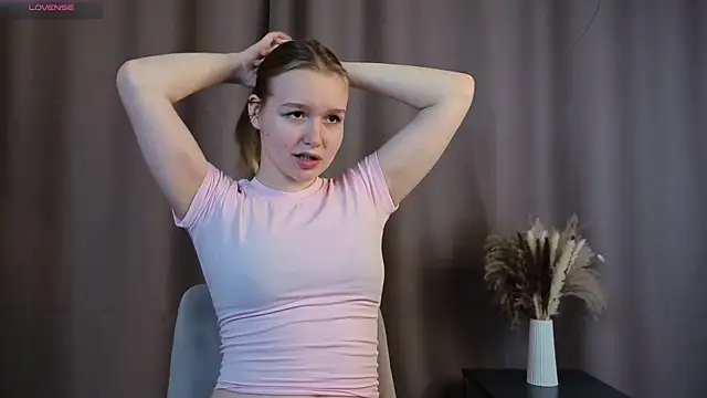 VinnieSerrano online show from 10-08-25, 01:09