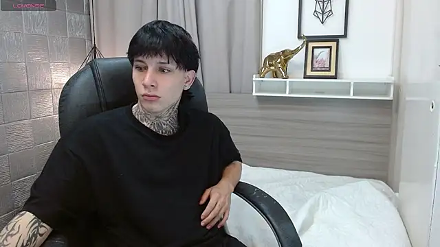 Iantwink18 online show from 02-12-26, 11:27