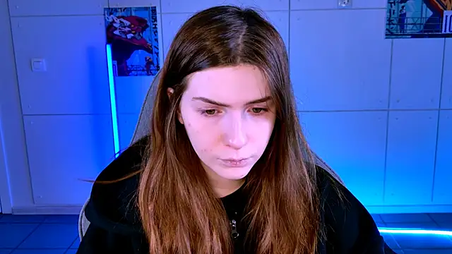 AliceCUNTach online show from 10-30-25, 05:09