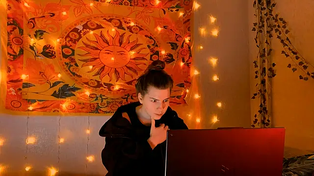 AliceCUNTach online show from 02-08-26, 05:11