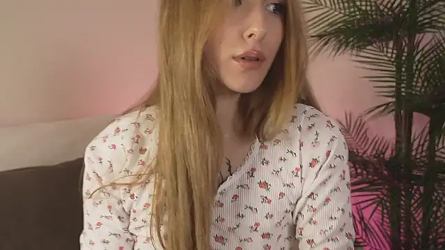 Vegas V online show from 11-28-25, 02:42