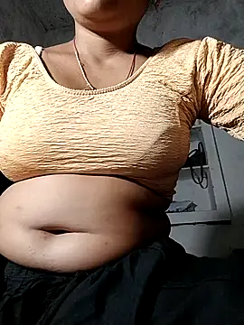 Snapshot of Hot_lali_555 chatting on 09-19-25, 11:49 Hot lali 555 online show from 09-19-25, 11:49