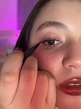 Angeldusttt online show from 11-18-25, 01:22