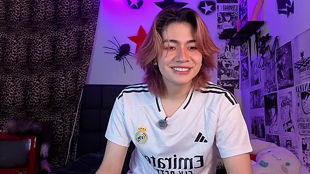 Vamps Lovers online show from 11-29-25, 04:21