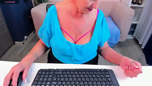 HotandMature online show from 01-20-25, 02:46