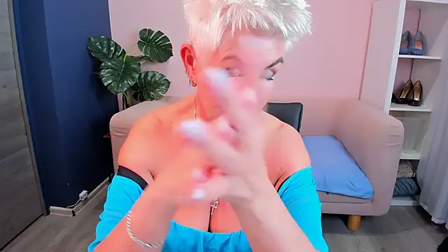 HotandMature online show from 03-18-25, 11:19