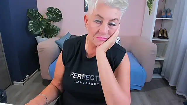 HotandMature online show from 09-16-25, 08:26