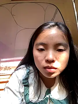 viluna online show from 11-25-25, 04:56