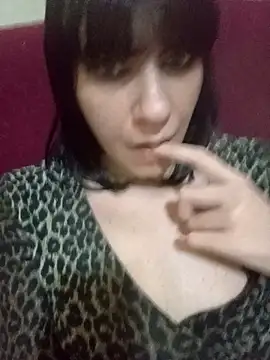 Snapshot of Lea9816 chatting on 10-30-25, 02:46 Lea9816 online show from 10-30-25, 02:46