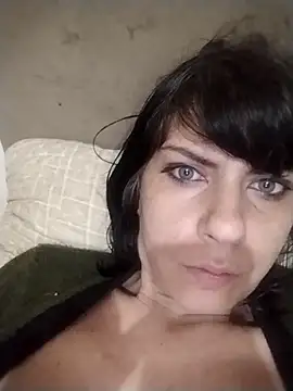 Snapshot of Lea9816 chatting on 11-14-25, 06:06 Lea9816 online show from 11-14-25, 06:06