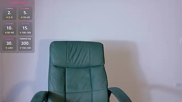 Olivia11  online show from 11-26-25, 11:22