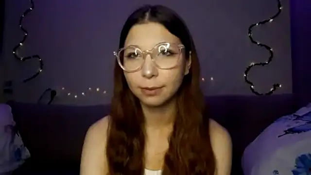 MiaamaLoveLyslt online show from 09-10-25, 04:07