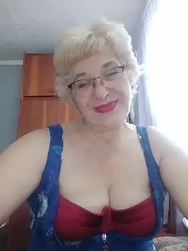 Snapshot of 52MiaLove02 chatting on 05-24-26, 05:56 52MiaLove02 online show from 05-24-26, 05:56