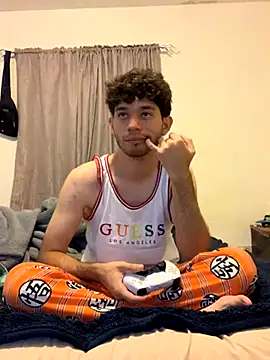 pitudo1313wuero online show from 09-16-25, 04:35