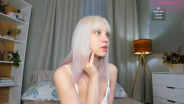 ErinBissonnette online show from 03-02-26, 07:21