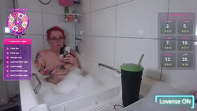 Harley-Moon online show from 11-25-25, 05:13