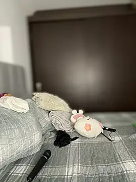 abbyhdk online show from 12-19-25, 03:24