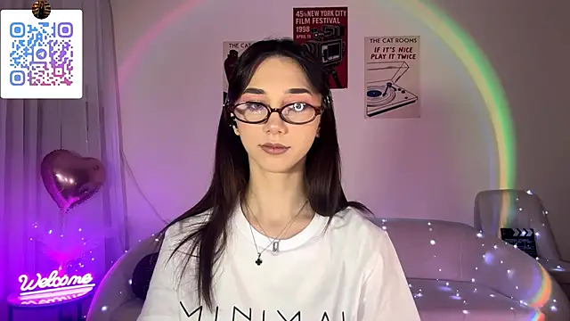 LinaMour online show from 05-15-26, 10:06