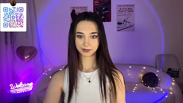 LinaMour online show from 06-19-26, 10:46