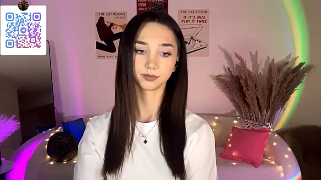 LinaMour online show from 06-28-26, 10:16