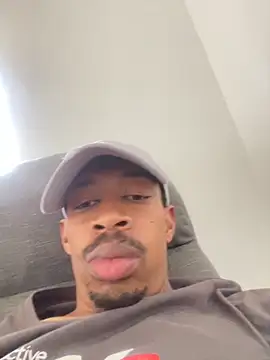 fitsexyman online show from 09-14-25, 11:53