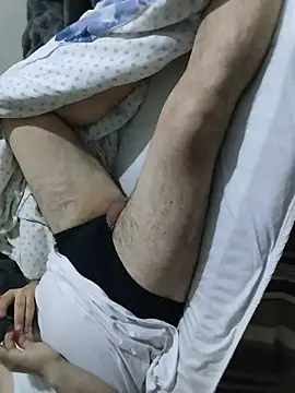 Snapshot of sisman31 chatting on 03-21-26, 12:15 sisman31 online show from 03-21-26, 12:15