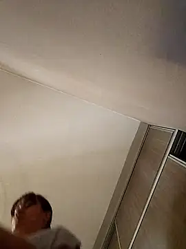 isabella931054 online show from 10-30-25, 07:14