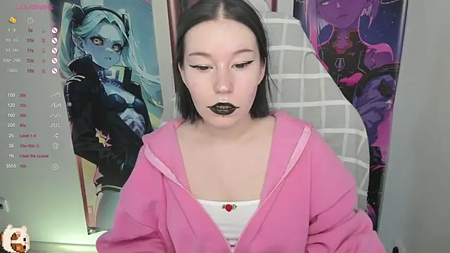 MargarettRose online show from 11-14-25, 02:32