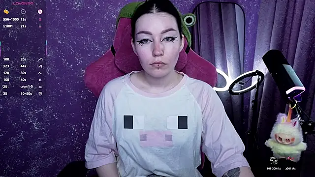 MargarettRose online show from 06-10-26, 04:34